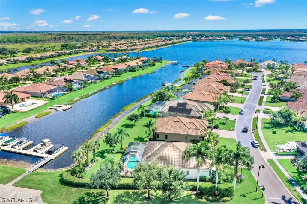9369 Copper Canyon Court Naples FL 34120