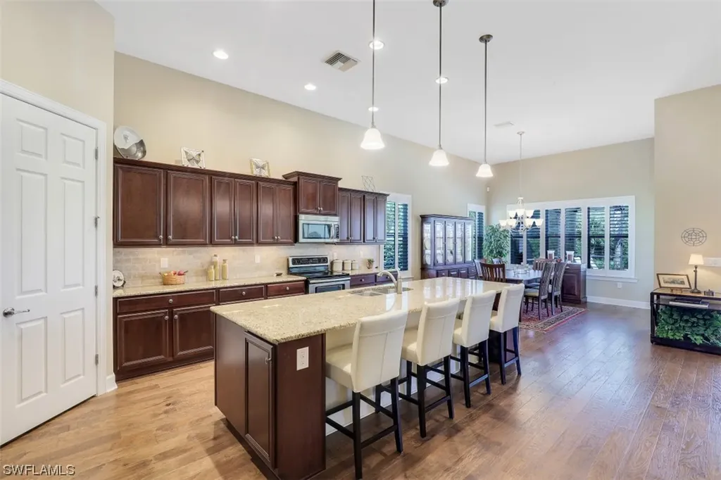 9369 Copper Canyon Court Naples FL 34120