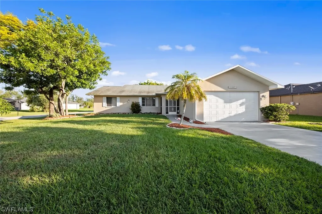 1427 SW 10th Terrace Cape Coral FL 33991