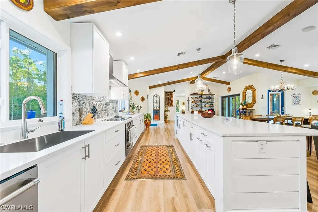 3330 3rd Avenue NW Naples FL 34120