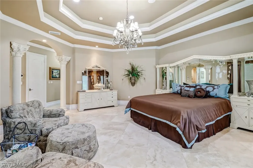1896 Oakes Boulevard Naples FL 34119