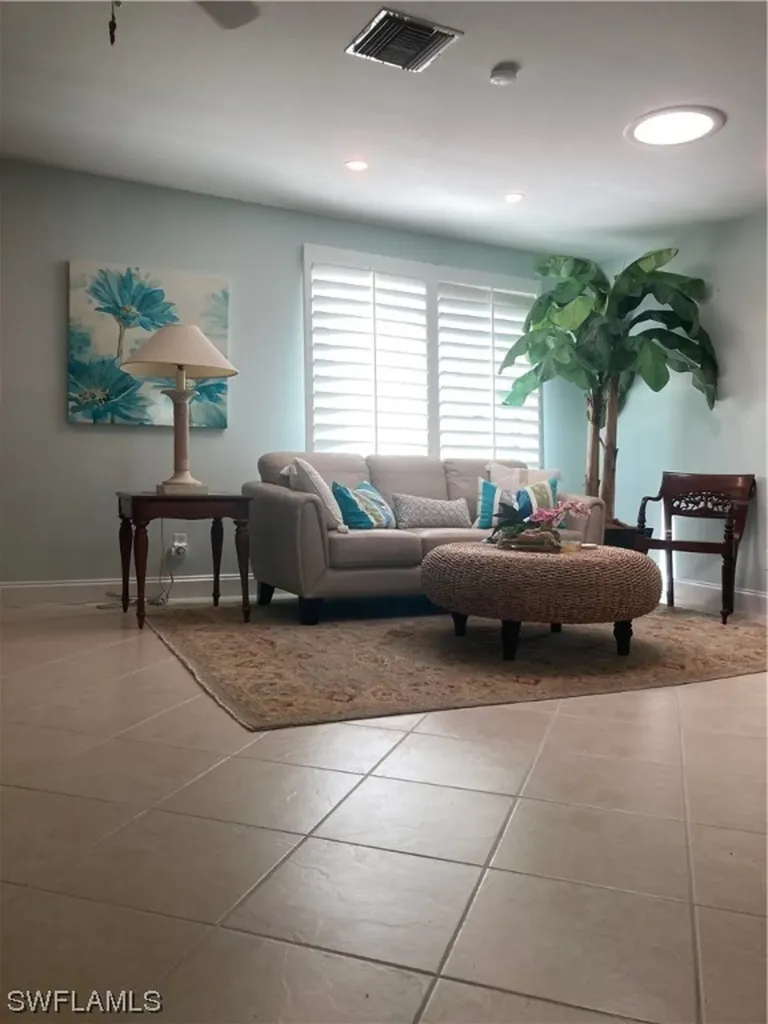 2263 Spruce Street Naples FL 34112