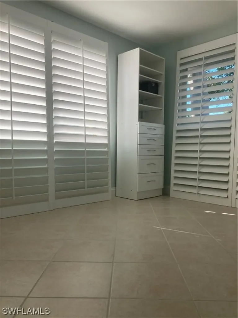 2263 Spruce Street Naples FL 34112