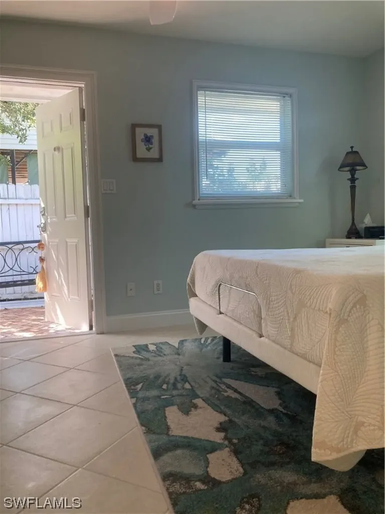 2263 Spruce Street Naples FL 34112