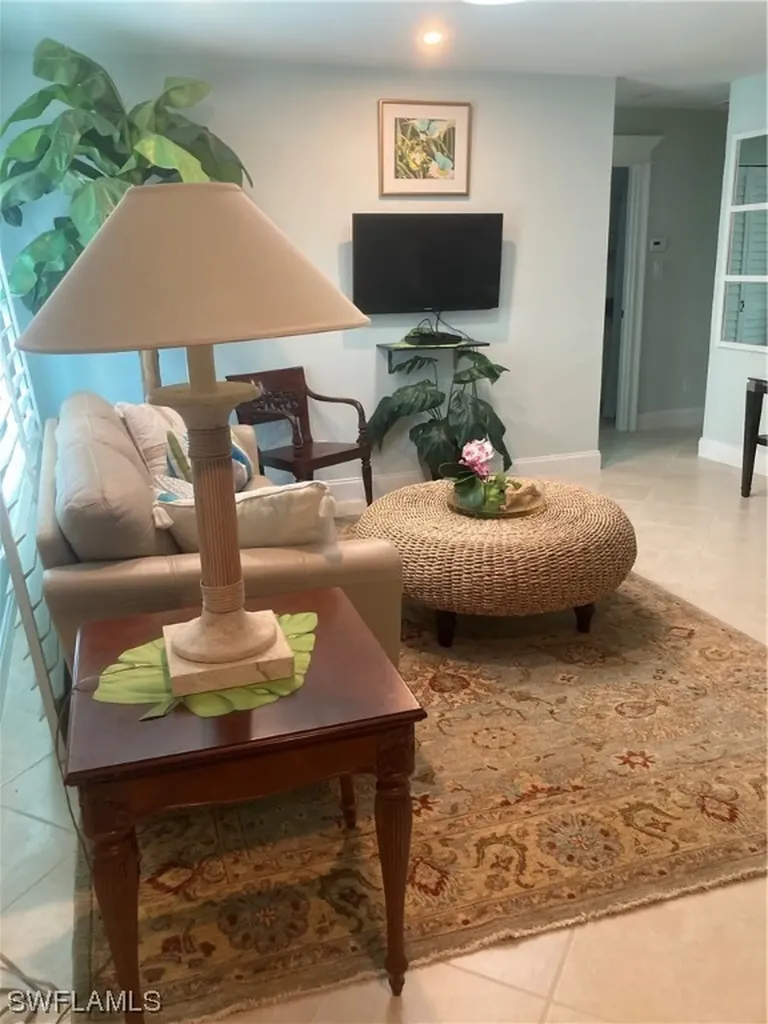2263 Spruce Street Naples FL 34112