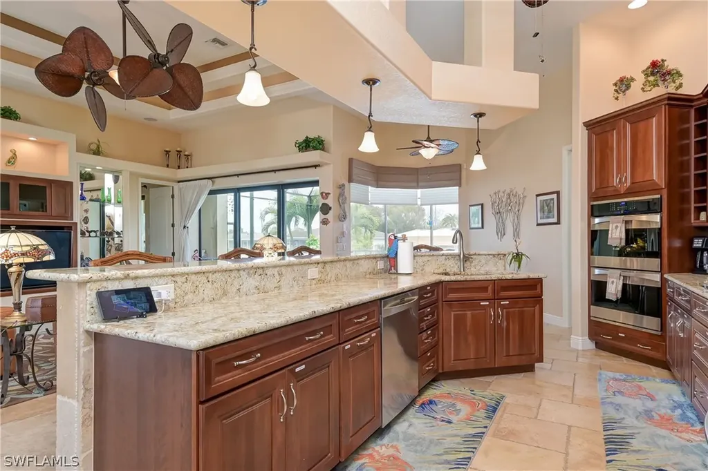 4903 Triton Court W Cape Coral FL 33904
