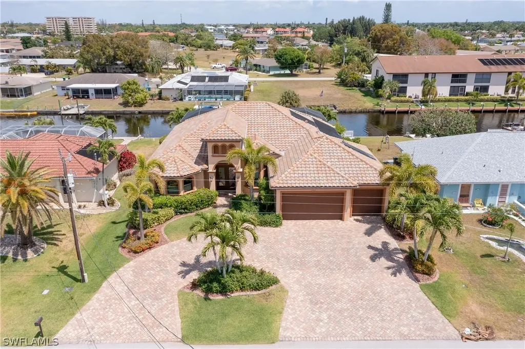 4903 Triton Court W Cape Coral FL 33904