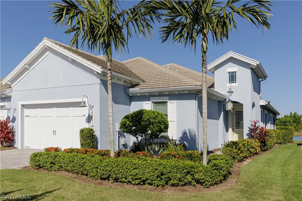 6821 Bequia Way Naples FL 34113