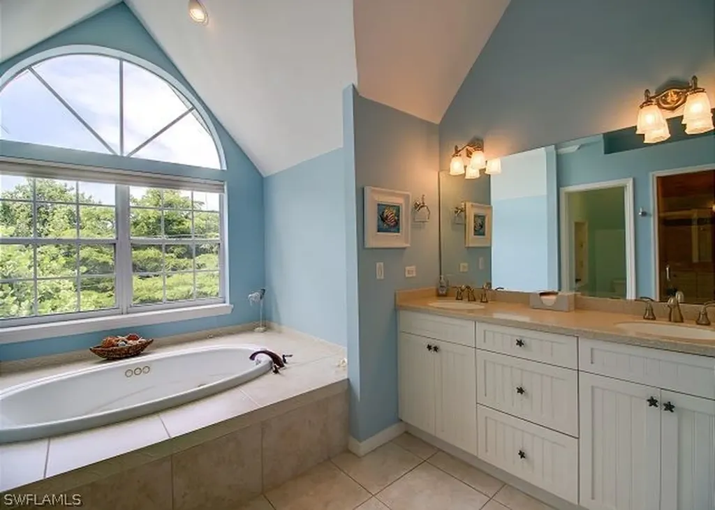 509 Lagoon Drive Sanibel FL 33957