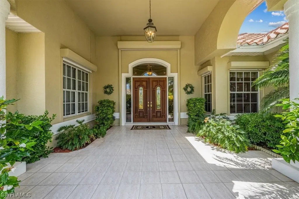 2050 Imperial Circle Naples FL 34110