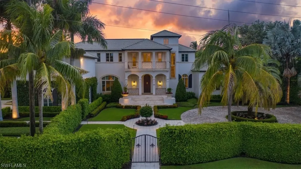 Naples FL, 275 Springline Drive