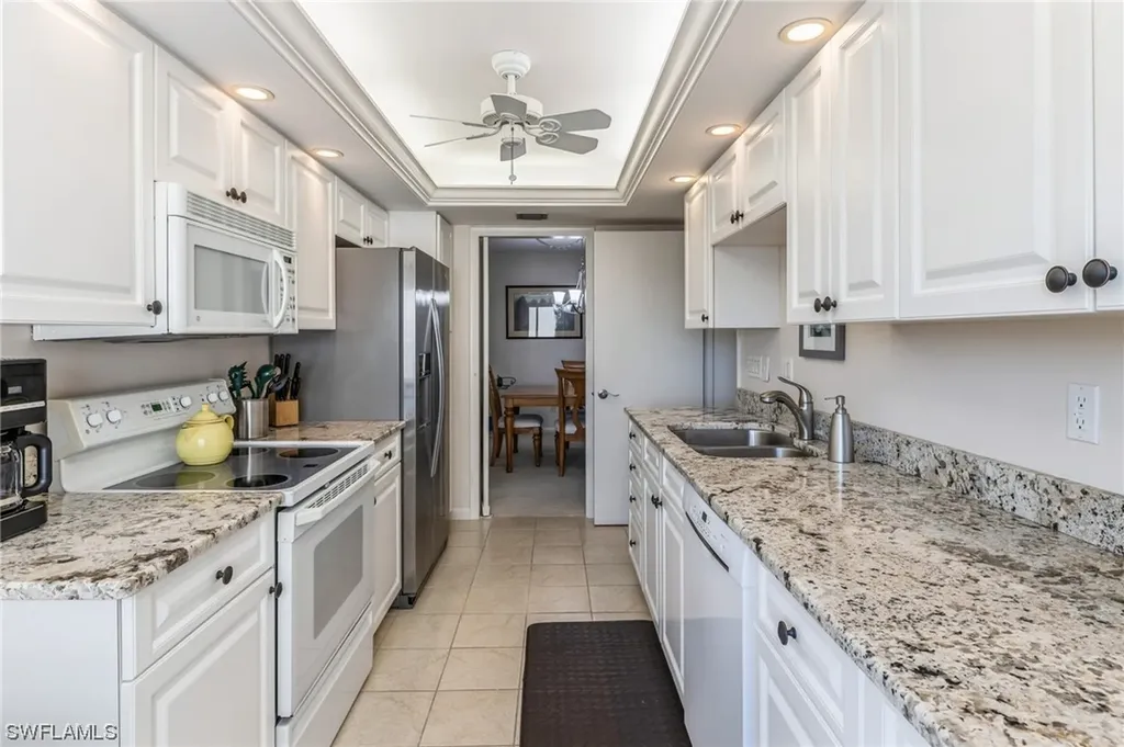 3410 Gulf Shore Boulevard N Naples FL 34103