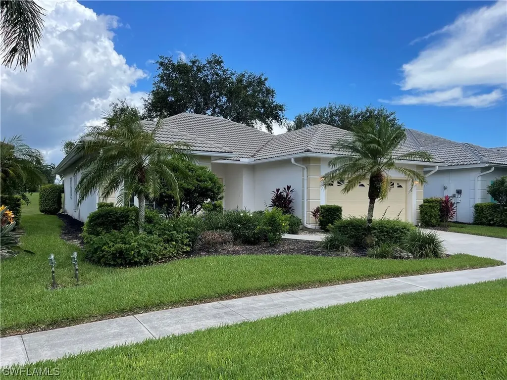 7060 Falcons Glen Boulevard Naples FL 34113