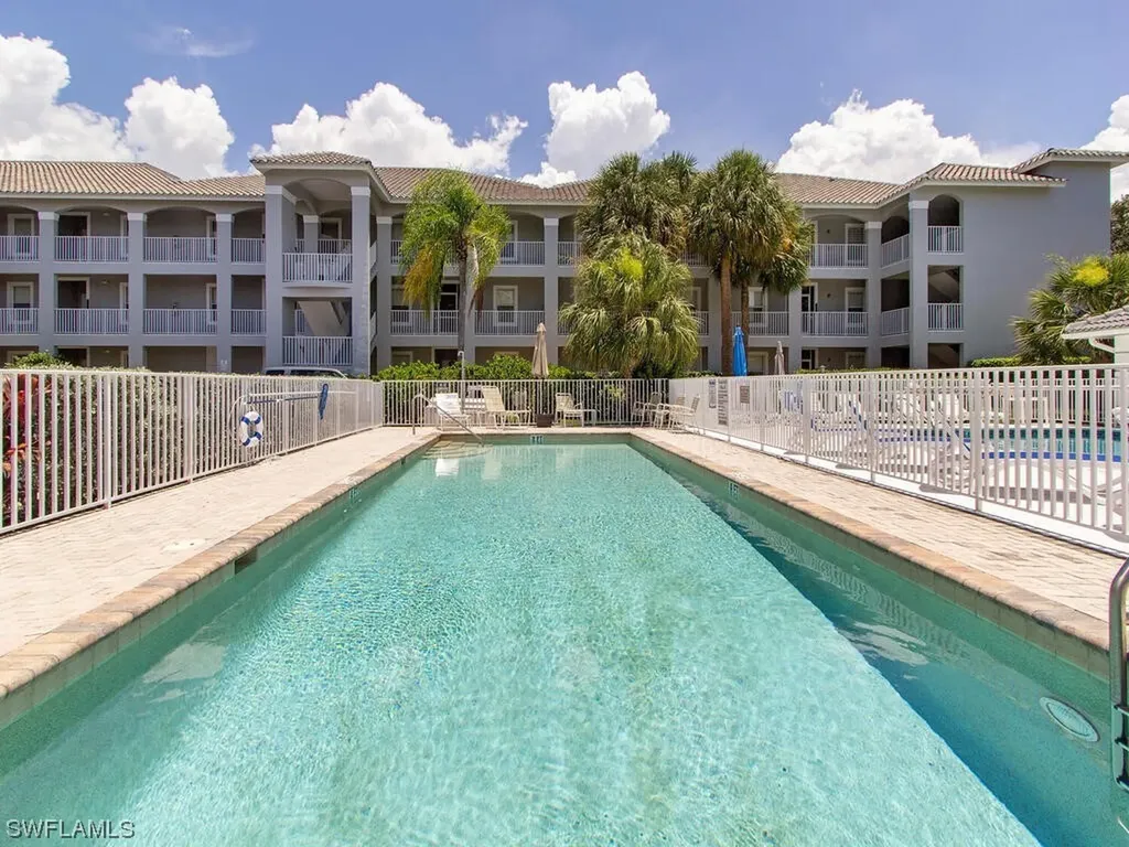 519 Roma Court Naples FL 34110