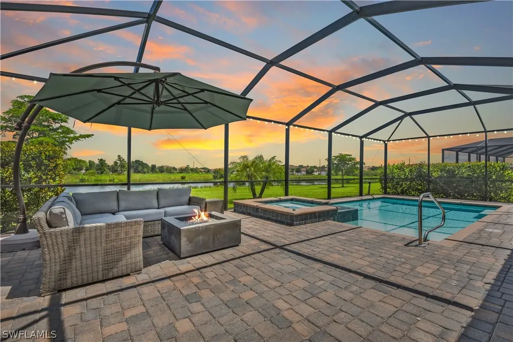 10049 Avalon Lake Circle Fort Myers FL 33913