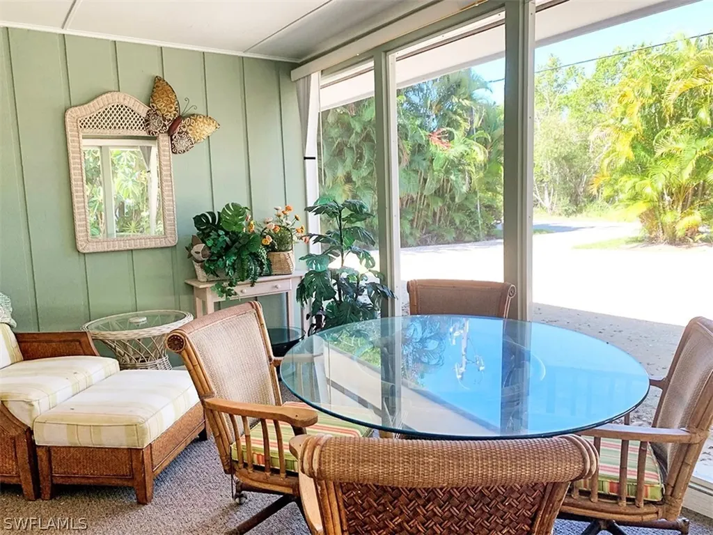 754 Donax Street Sanibel FL 33957