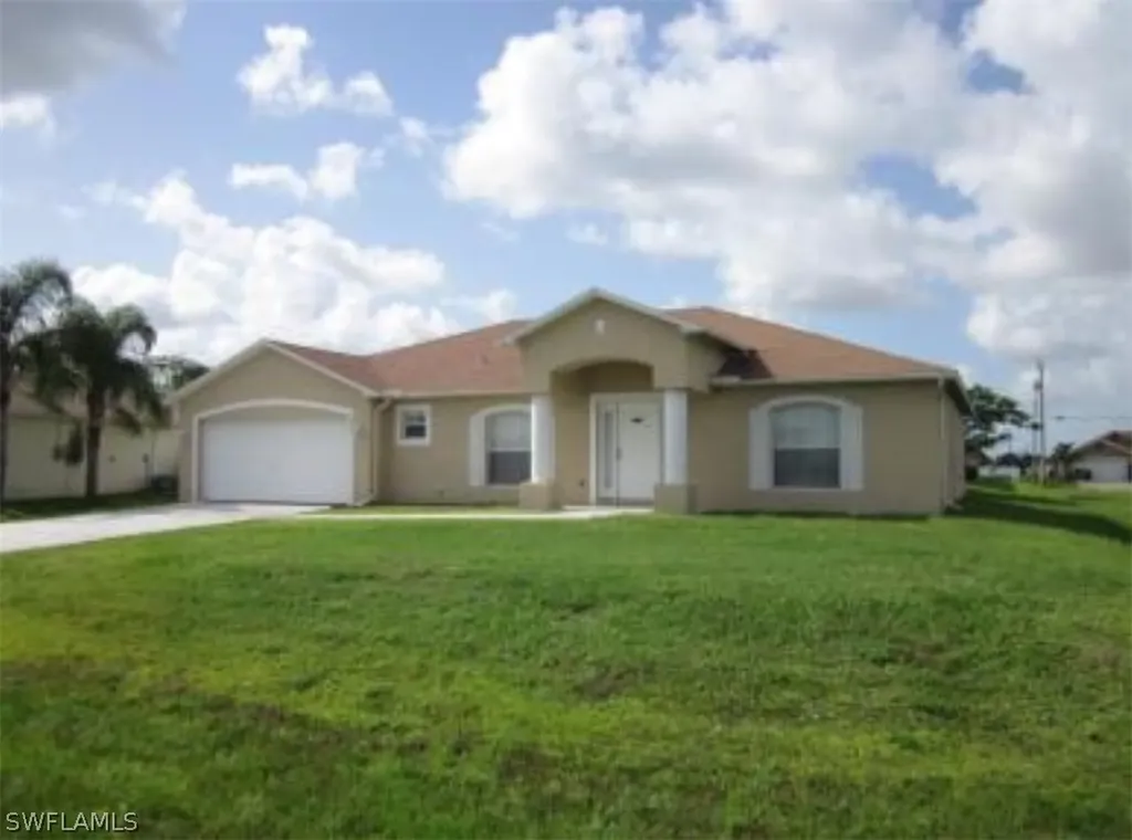 2200 NW 5th Street Cape Coral FL 33993