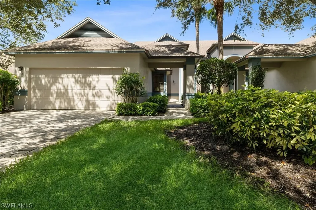 Naples FL, 68 Water Oaks Way, Unit E-68