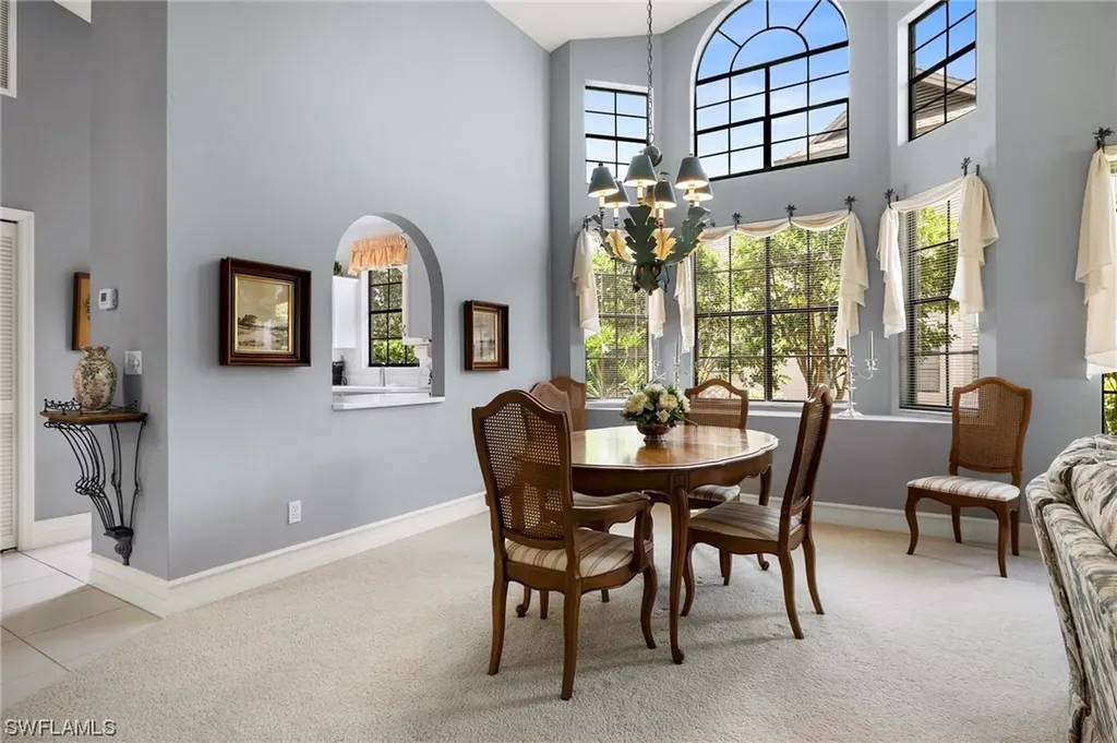 68 Water Oaks Way Naples FL 34105