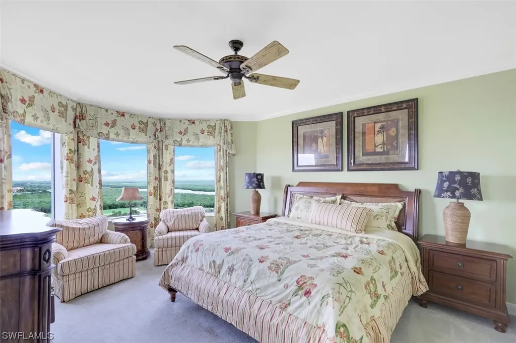 1060 Borghese Lane Naples FL 34114