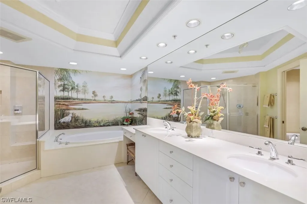 1060 Borghese Lane Naples FL 34114