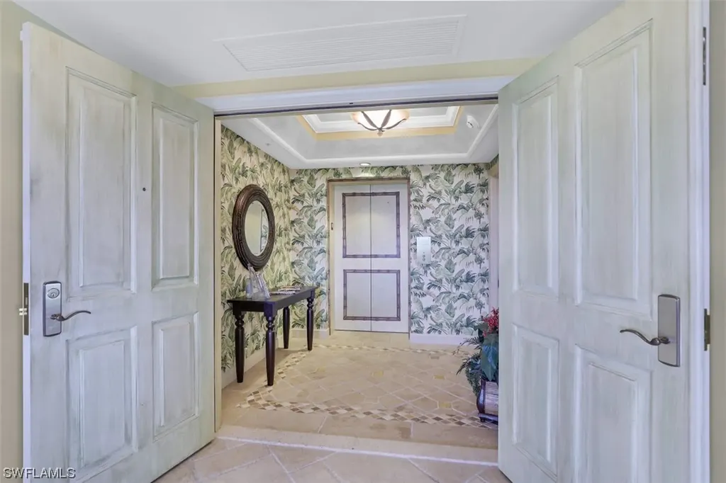 1060 Borghese Lane Naples FL 34114
