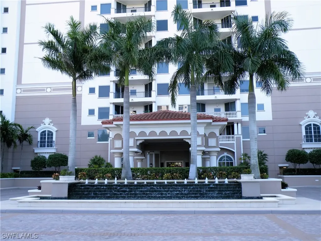 1060 Borghese Lane Naples FL 34114