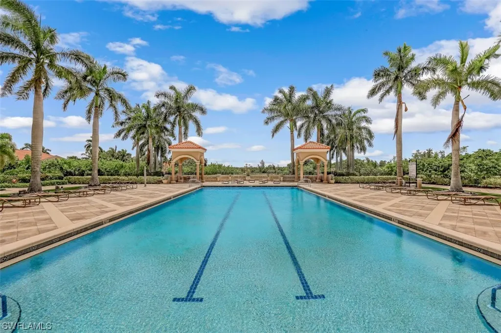 1060 Borghese Lane Naples FL 34114