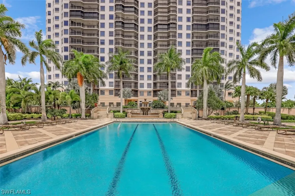 1060 Borghese Lane Naples FL 34114