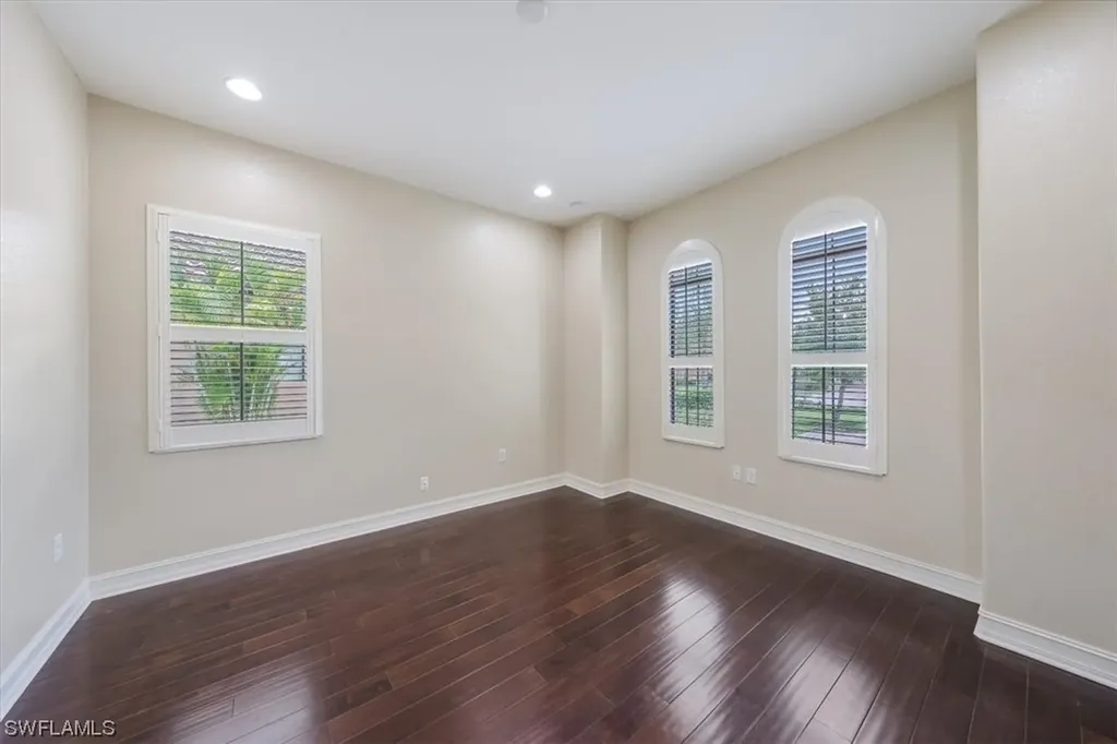 15918 Secoya Reserve Circle Naples FL 34110