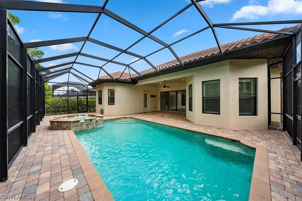 15918 Secoya Reserve Circle Naples FL 34110