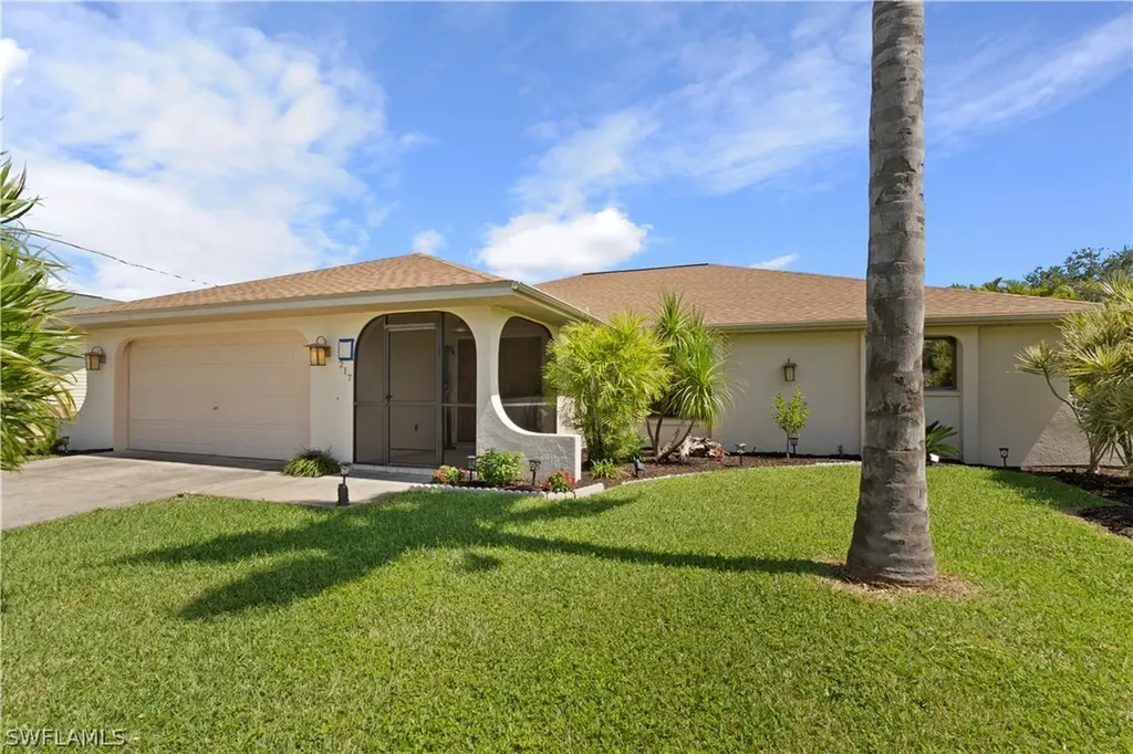 217 SW 43rd Lane Cape Coral FL 33914
