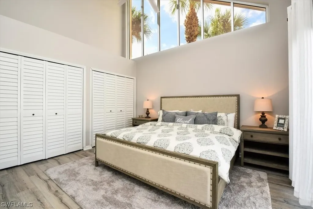 4536 Court Way Naples FL 34109