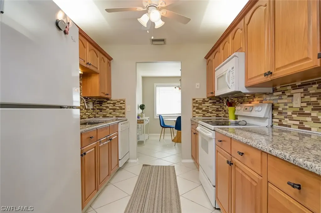 747 102nd Avenue N Naples FL 34108