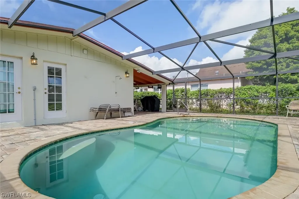 747 102nd Avenue N Naples FL 34108