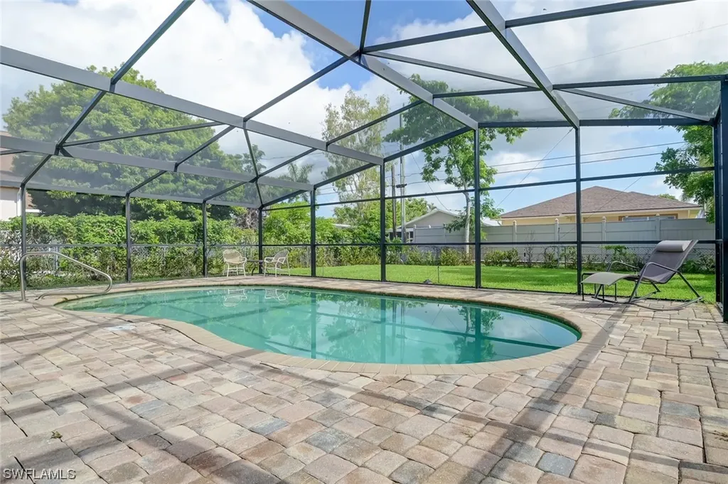 747 102nd Avenue N Naples FL 34108