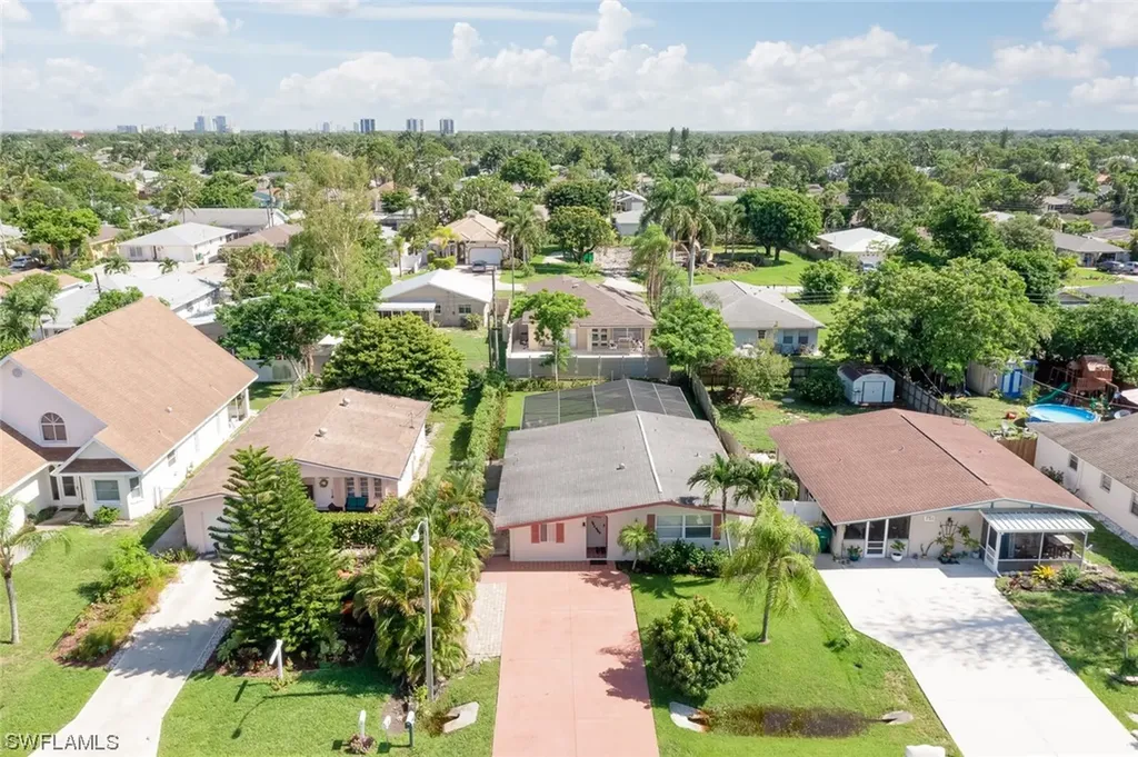 747 102nd Avenue N Naples FL 34108