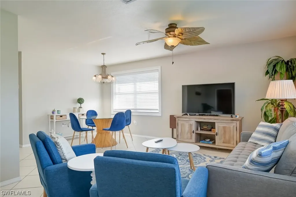 747 102nd Avenue N Naples FL 34108