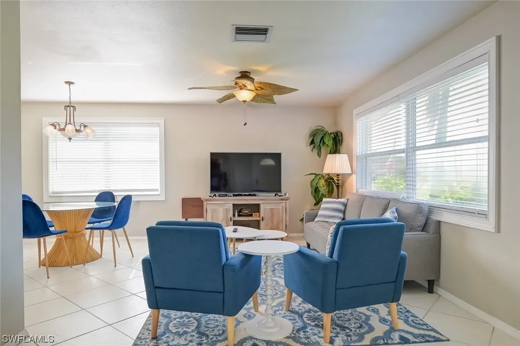 747 102nd Avenue N Naples FL 34108
