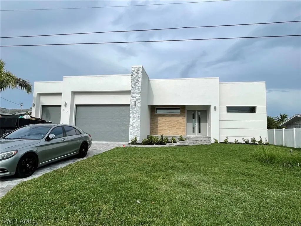 5117 Avalon Drive Cape Coral FL 33904