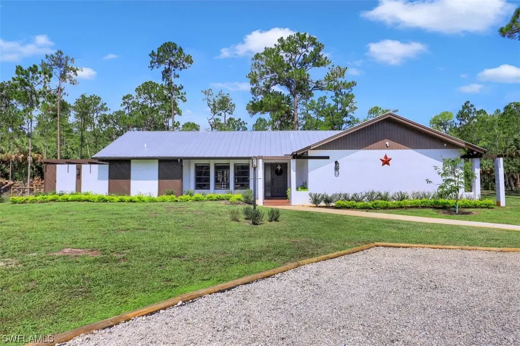 175 23rd Street NW Naples FL 34120