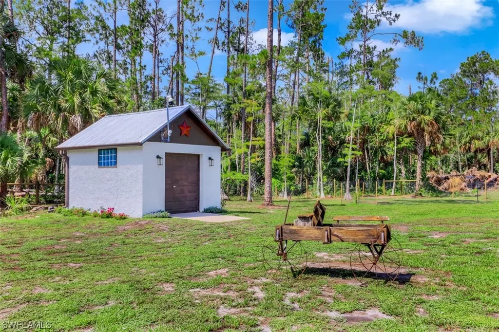 175 23rd Street NW Naples FL 34120