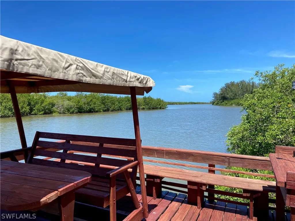 5817 Sanibel Captiva Road Sanibel FL 33957