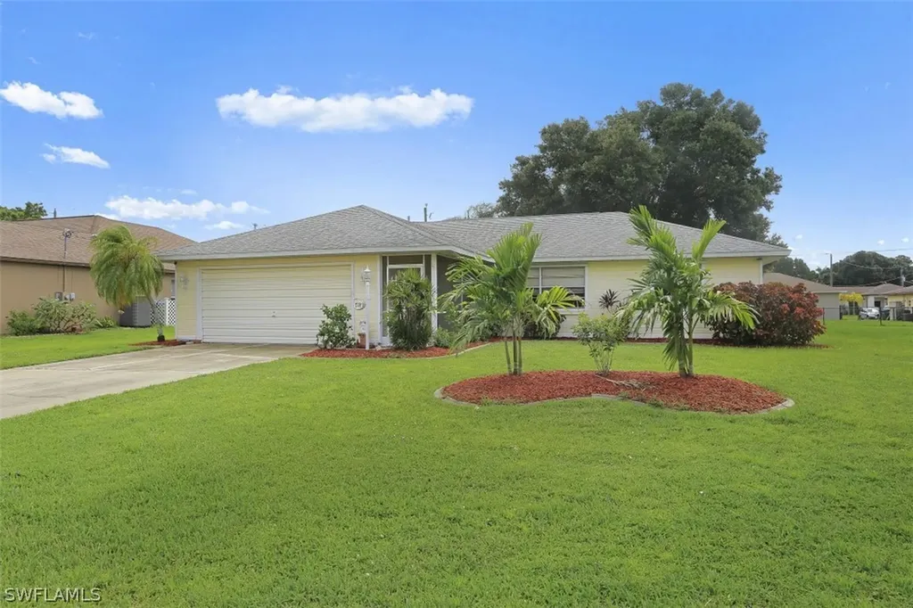 711 SE 11th Avenue Cape Coral FL 33990