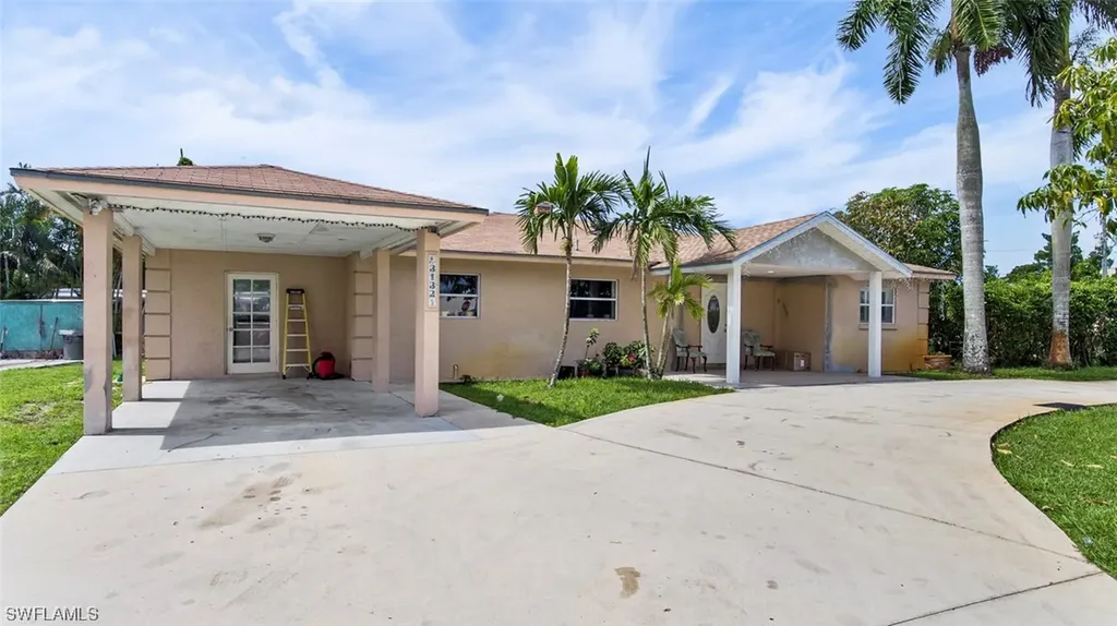 3132 Calusa Avenue Naples FL 34112