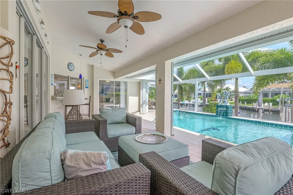 1060 Cottonwood Court Marco Island FL 34145
