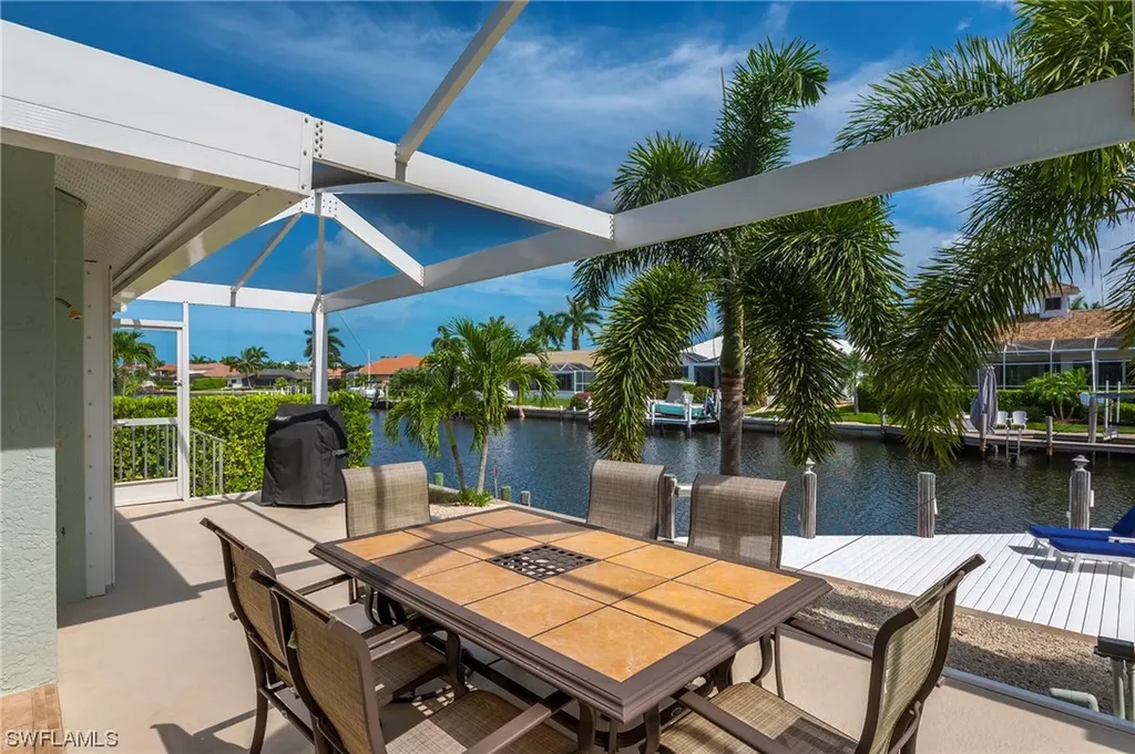 1060 Cottonwood Court Marco Island FL 34145