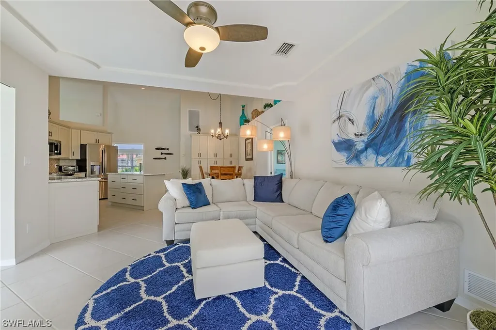 1060 Cottonwood Court Marco Island FL 34145