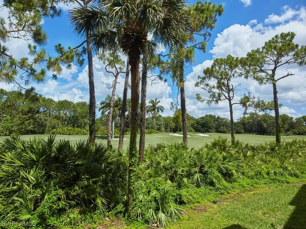 Bonita Springs FL, 26290 Devonshire Court, Unit 102
