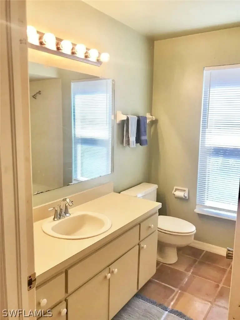 1702 Bunting Lane Sanibel FL 33957